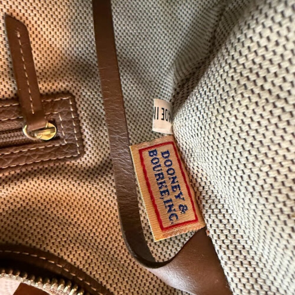 Vintage Dooney & Bourke monogram shoulder Bag brown Leather & DB monogram - Picture 8 of 15